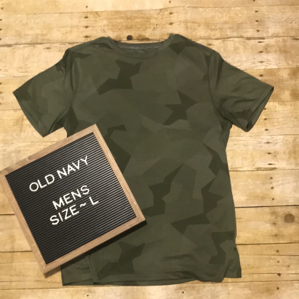 Men’s Old Navy Active Dry T-shirt